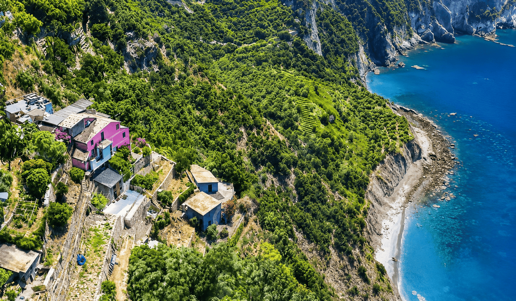 Cinque Terre Accommodations - Apartments - Lodge - Villa
