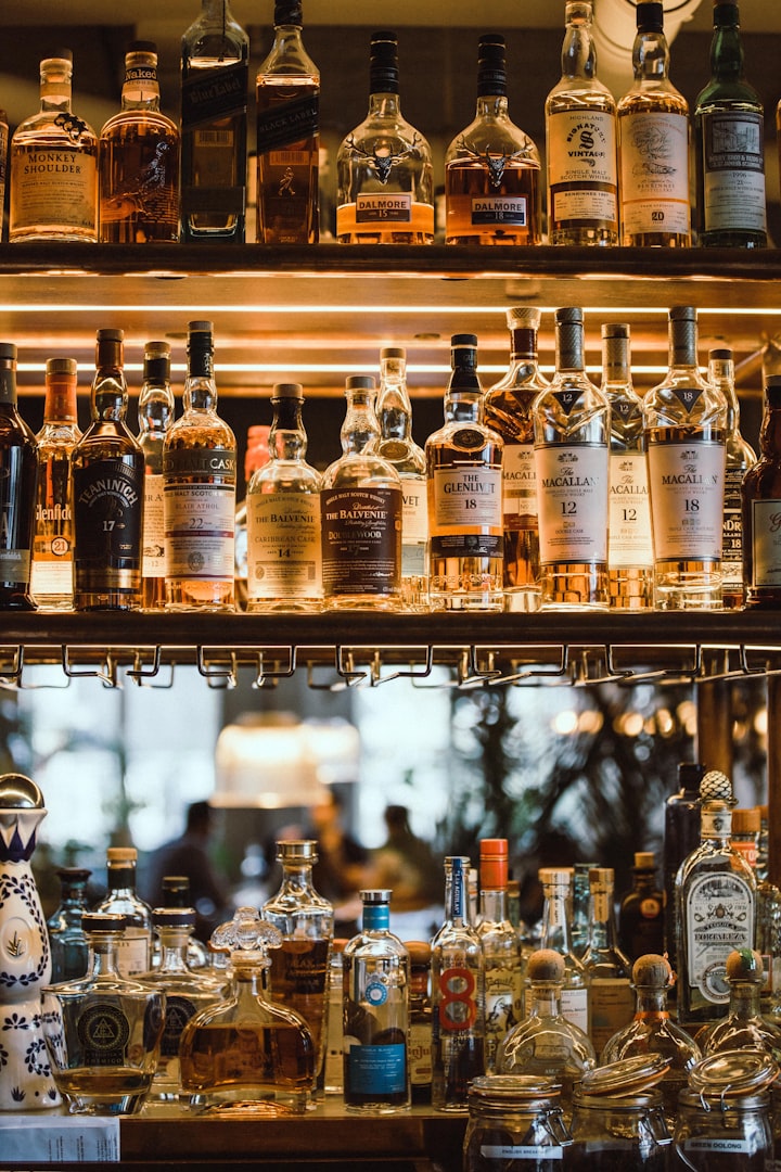 Liquors Snack Bar Vespucci