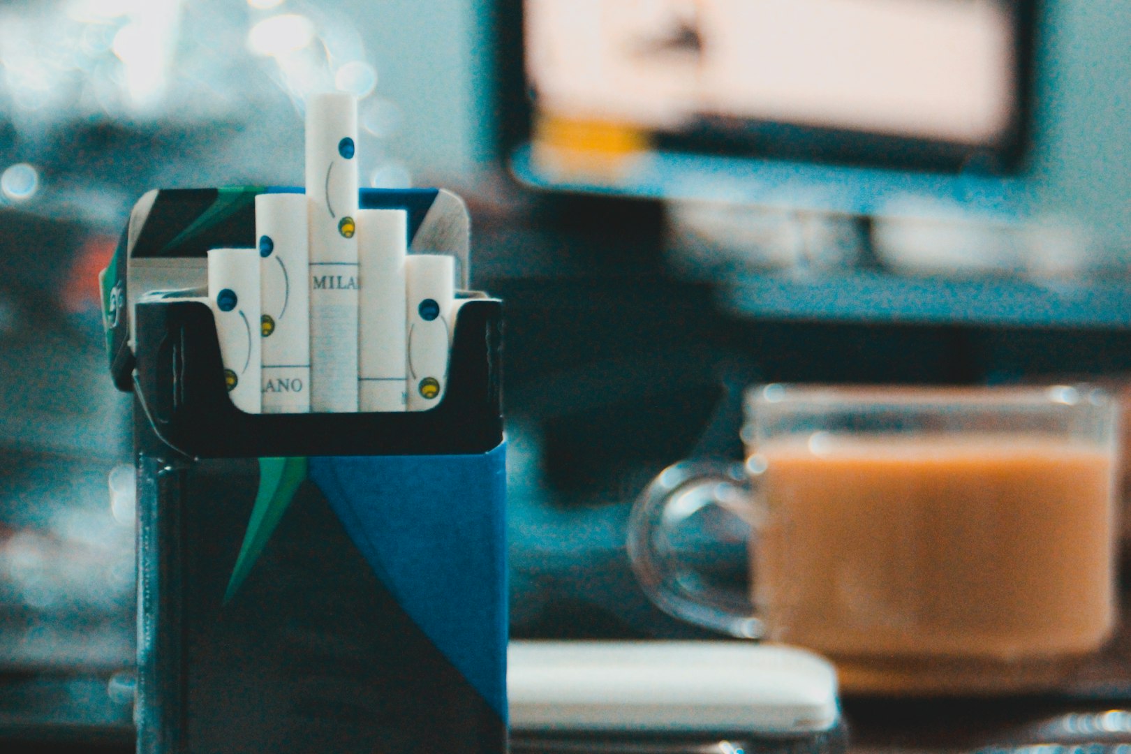 Tobacconist